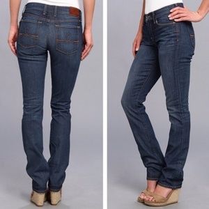 Lucky Brand Sofia Boot Long 6/28